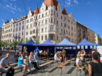 /album/zazit-mesto-jinak-2025/praha-7-strossmayerovo-nmst-zmj-2025-54839506742-o-jpg/